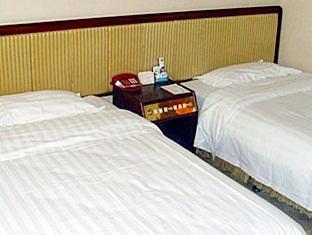 Debao Hotspring Conference Center 3*